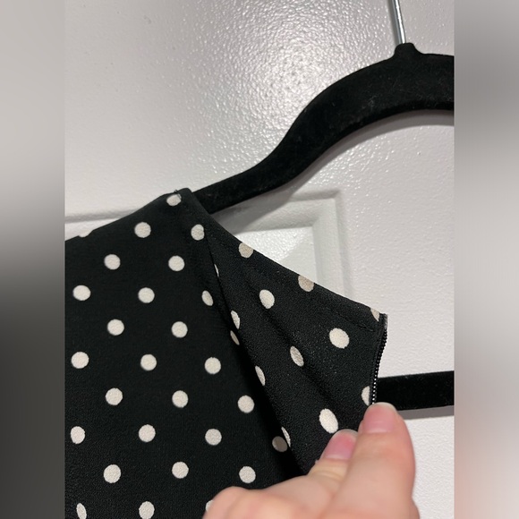 SOLD ZARA Black White Polka Dot Long sleeve Pant Jumpsuit Baggy leg Zip V neck - Picture 14 of 14